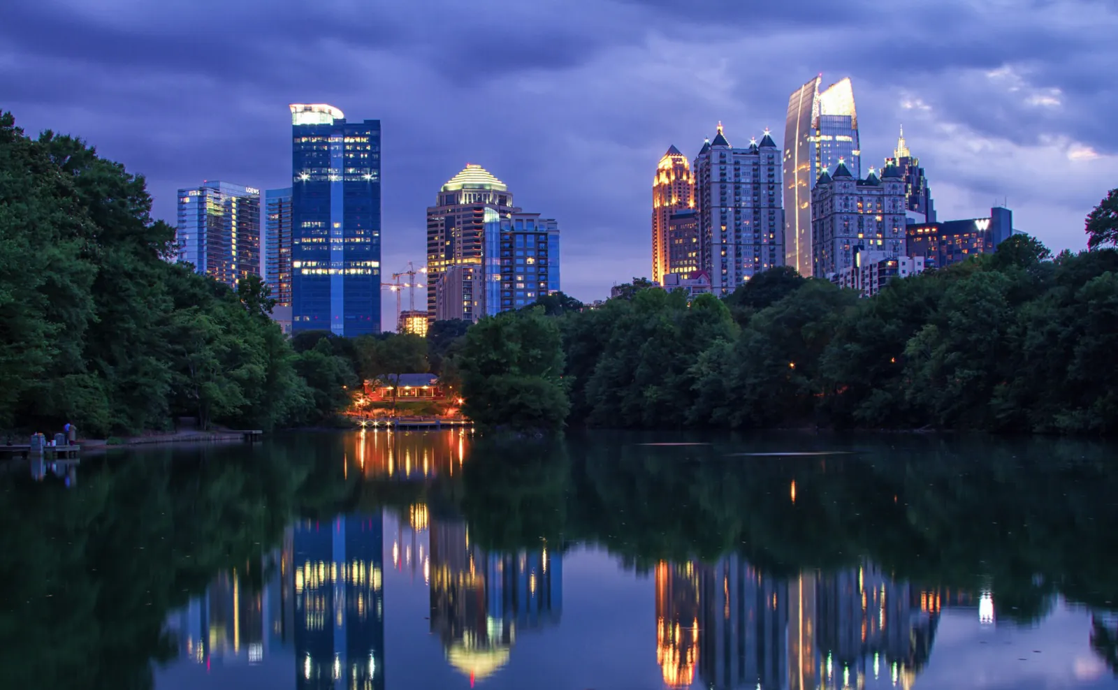 Atlanta skyline from piedmont park