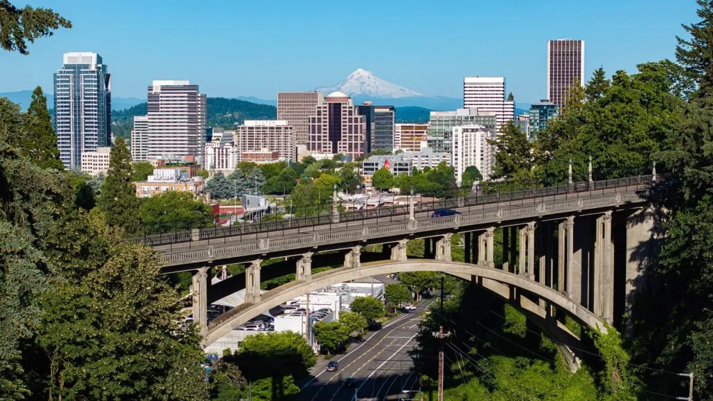 Lowering Portland’s Carbon Footprint with Fuel Delivery